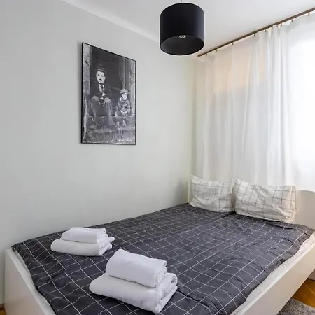 Golden - Zelazna Street Apartament *